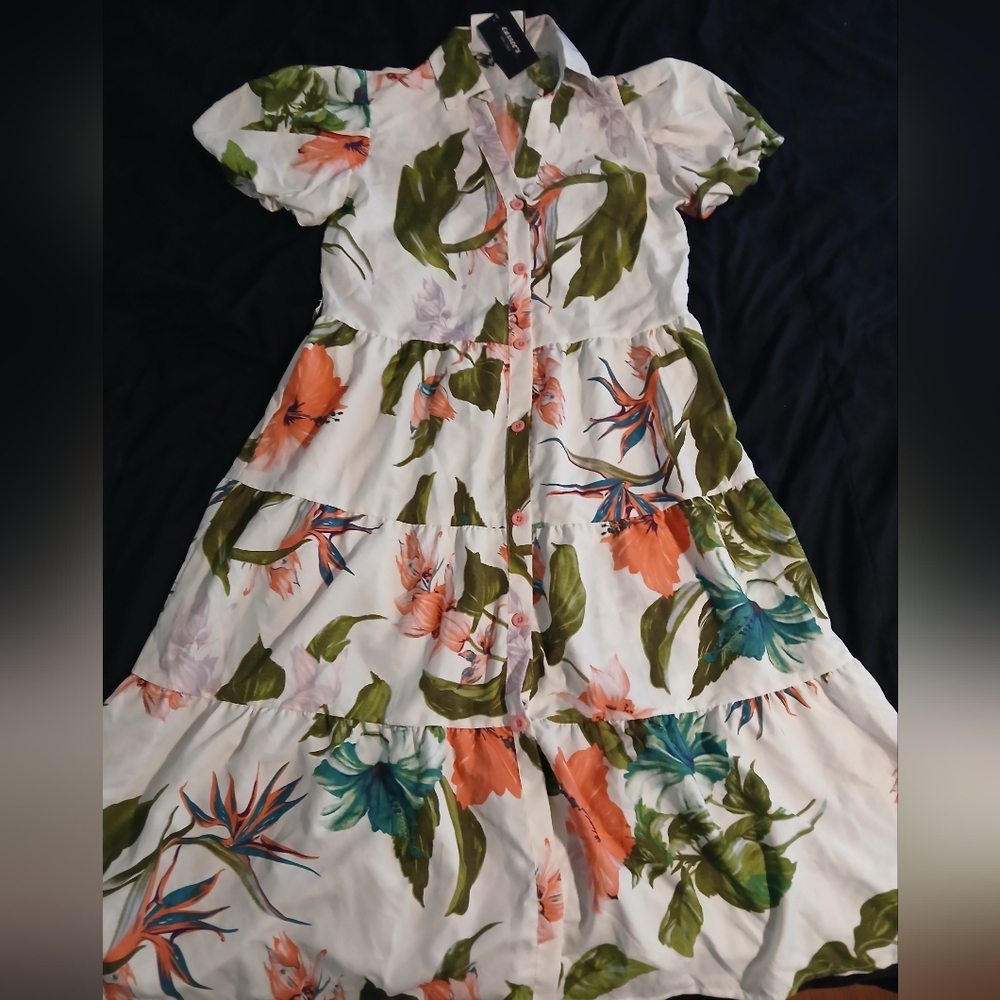 Cassee's Floral Button-Up Dress